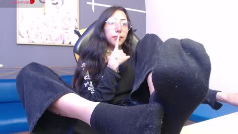 Snapshot of aliss_angel_ chatting on 8, 4, 2026 aliss_angel_ online show from 8, 4, 2026