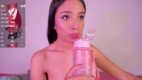 Snapshot of alissarose_ chatting on 20, 10, 2025 Mara Isabel online show from 20, 10, 2025