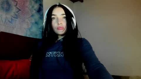 Snapshot of alisson369_ chatting on 5, 10, 2025 Alisson369 online show from 5, 10, 2025