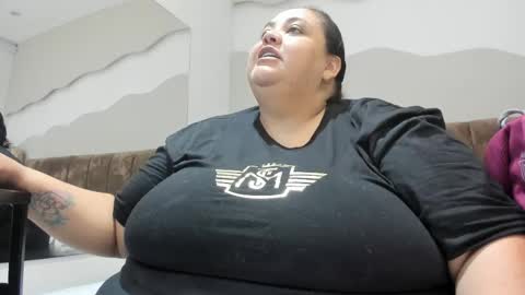 Snapshot of alisson_am chatting on 6, 5, 2026 Alisson online show from 6, 5, 2026