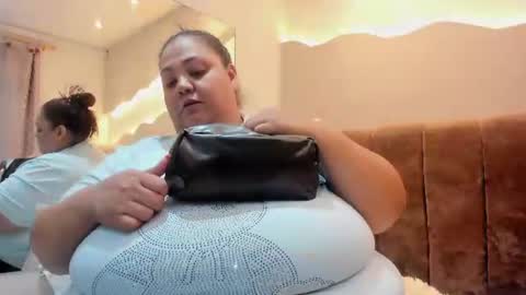Snapshot of alisson_am chatting on 25, 6, 2026 Alisson online show from 25, 6, 2026