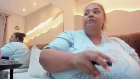 Snapshot of alisson_am chatting on 8, 7, 2026 Alisson online show from 8, 7, 2026