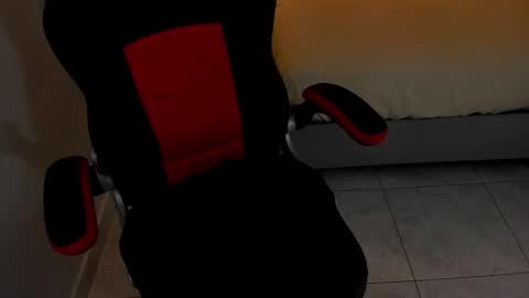 Snapshot of alisson_barker chatting on 22, 10, 2025 ALISSON online show from 22, 10, 2025