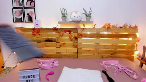 Snapshot of alisson_boobs chatting on 23, 2, 2025 Alisson  online show from 23, 2, 2025