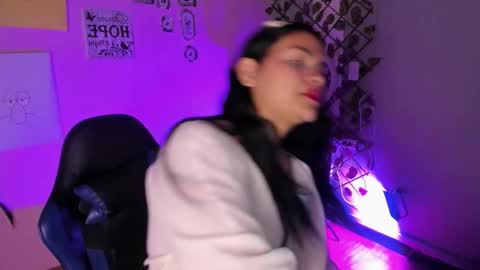 alisson_evans__ online show from 24, 11, 2025