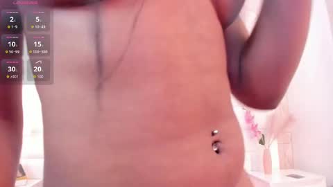 Snapshot of alisson_thompson_ chatting on 17, 12, 2024 alisson_thompson_ online show from 17, 12, 2024