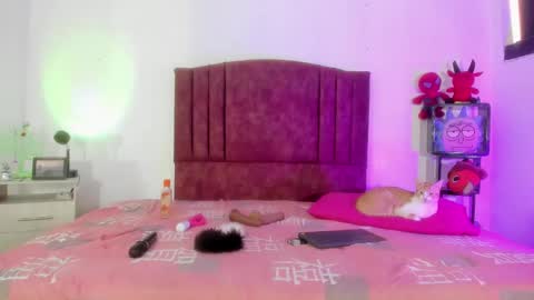 Alisson IG alisson zafiro27 online show from 9, 12, 2024