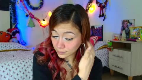 Alisson IG alisson zafiro27 online show from 22, 12, 2025