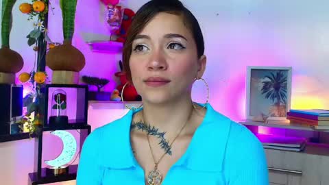 Alisson IG alisson zafiro27 online show from 18, 5, 2026