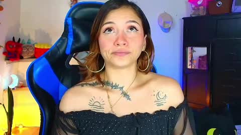 Alisson IG alisson zafiro27 online show from 31, 5, 2026