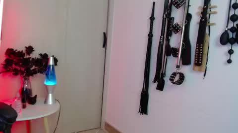 Snapshot of alissonbeckett chatting on 15, 4, 2026 Alisson Beckett online show from 15, 4, 2026