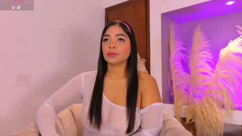 Alisson Greeey  online show from 8, 6, 2026