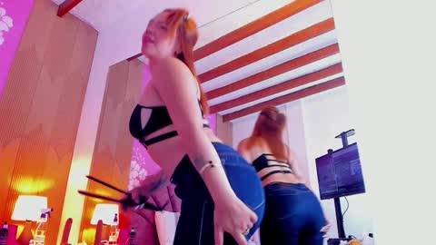 alissonpeach01 online show from 1, 10, 2025