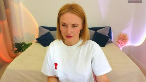 Snapshot of alisssarose chatting on 8, 4, 2026 alisssarose online show from 8, 4, 2026