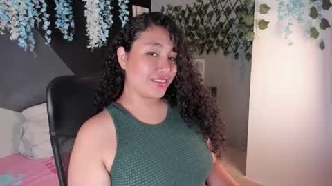 Snapshot of alixon_fiore5 chatting on 29, 3, 2026 alixon online show from 29, 3, 2026