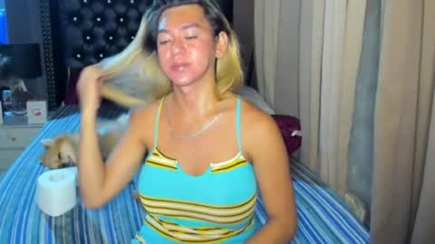 Snapshot of aliyahdeluxx chatting on 9, 7, 2026 aliyah online show from 9, 7, 2026