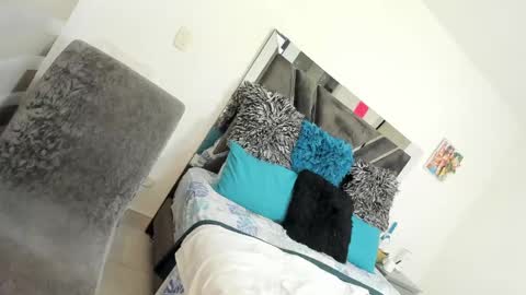 Alize Horny online show from 23, 1, 2025
