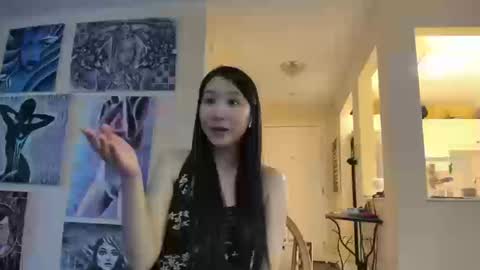 Alize Zaide online show from 11, 9, 2025