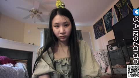 Alize Zaide online show from 16, 12, 2025