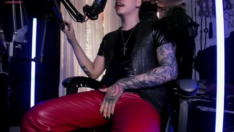 Snapshot of allanhurtss chatting on 14, 12, 2024 online show from 14, 12, 2024