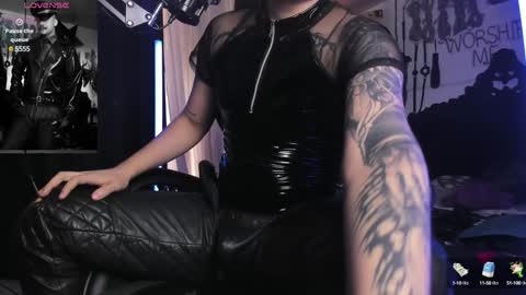 Snapshot of allanhurtss chatting on 28, 12, 2024 online show from 28, 12, 2024