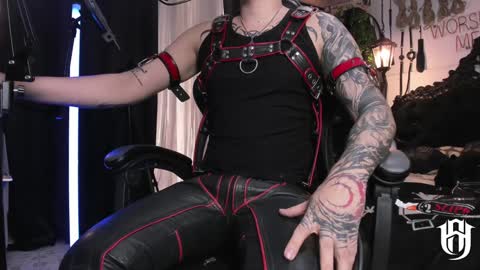 Snapshot of allanhurtss chatting on 2, 1, 2025 online show from 2, 1, 2025