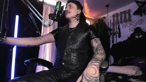 Snapshot of allanhurtss chatting on 10, 3, 2025 online show from 10, 3, 2025