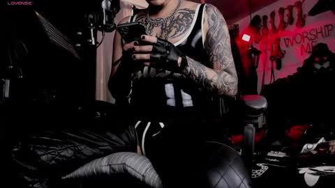 Snapshot of allanhurtss chatting on 9, 9, 2025 online show from 9, 9, 2025