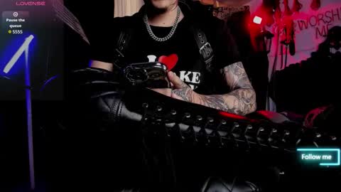 Snapshot of allanhurtss chatting on 4, 10, 2025 online show from 4, 10, 2025