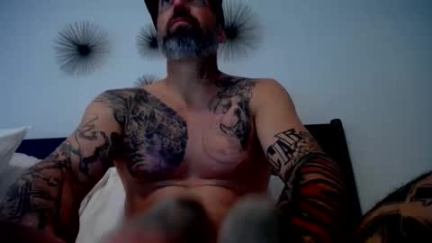 allaroundamazing13 online show from 15, 2, 2026