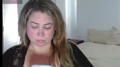 Snapshot of allegra_ferragamo chatting on 7, 10, 2025 Ale online show from 7, 10, 2025