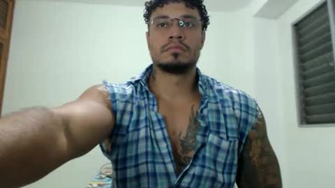 Snapshot of allen_ferrer10 chatting on 24, 5, 2026 allen_ferrer10 online show from 24, 5, 2026