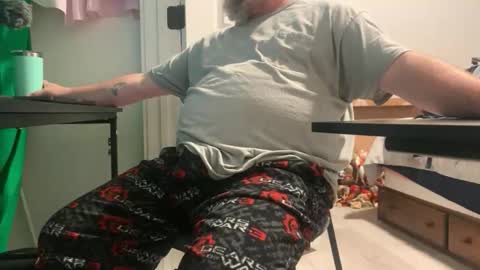 Allergictolove online show from 17, 11, 2025