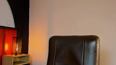 Snapshot of allexcano chatting on 15, 4, 2026 Allex online show from 15, 4, 2026