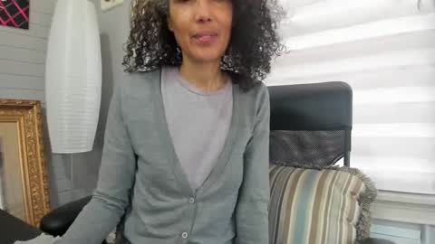Snapshot of allgood4u chatting on 12, 2, 2025 wishlist on bio online show from 12, 2, 2025