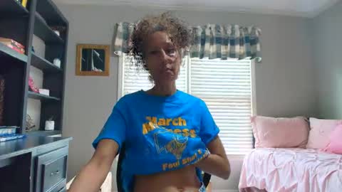 wishlist on bio online show from 20, 3, 2026