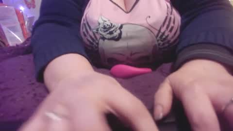 Alli Kat online show from 4, 12, 2024