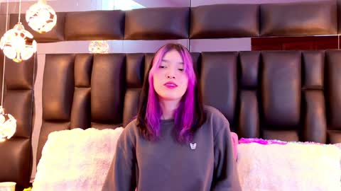 Allicia online show from 28, 1, 2025