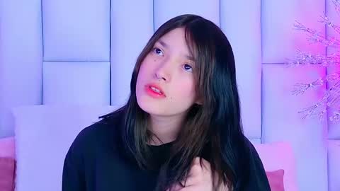 Allicia online show from 1, 3, 2025