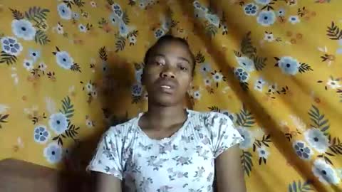 Snapshot of alliciax632770 chatting on 1, 12, 2025 alliciax632770 online show from 1, 12, 2025