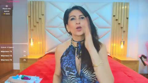 Aliie  online show from 15, 11, 2025