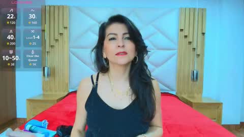 Aliie  online show from 18, 11, 2025