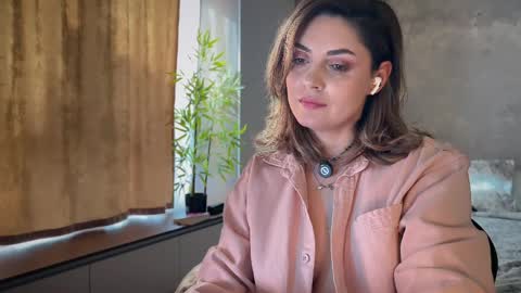 Snapshot of alliesynns chatting on 1, 4, 2026 Allie online show from 1, 4, 2026