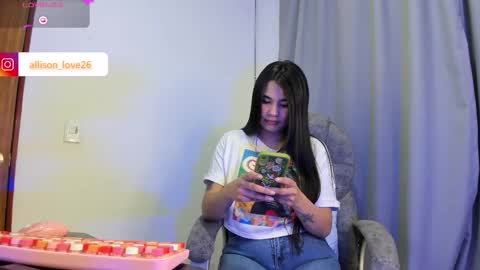 Snapshot of allison_love chatting on 1, 2, 2026 allison online show from 1, 2, 2026