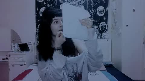 Snapshot of allisondeetz chatting on 25, 4, 2026 Alis online show from 25, 4, 2026