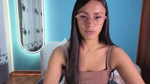 Snapshot of allisson_a chatting on 27, 9, 2025 Allisson online show from 27, 9, 2025