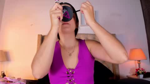 Snapshot of allisson_m chatting on 5, 2, 2026 allisson online show from 5, 2, 2026