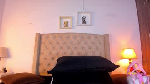 Snapshot of allisson_m chatting on 19, 2, 2026 allisson online show from 19, 2, 2026