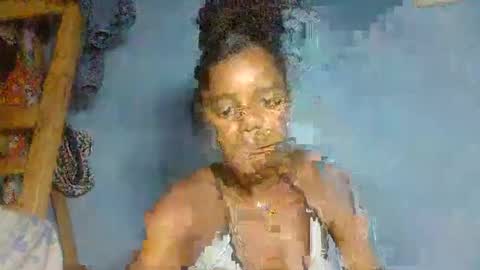 Snapshot of allizida01 chatting on 16, 11, 2025 allizida01 online show from 16, 11, 2025