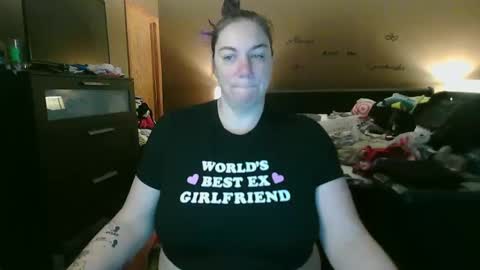 Snapshot of allnaturaltigbitties chatting on 4, 3, 2025 Tig Bitty online show from 4, 3, 2025